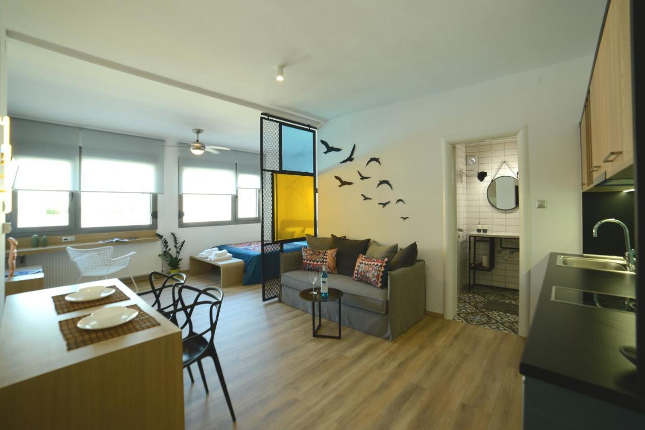 Mazi Rooms Ptolemeon Thessaloniki Exterior foto